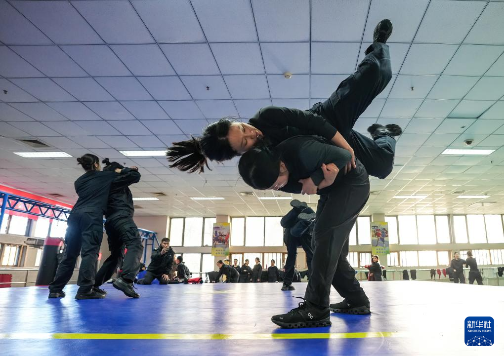 北京刑警侦查尖兵训练营:铿锵玫瑰淬火绽放(图3)